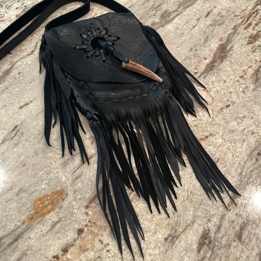 Jimmi Wz crossbody!